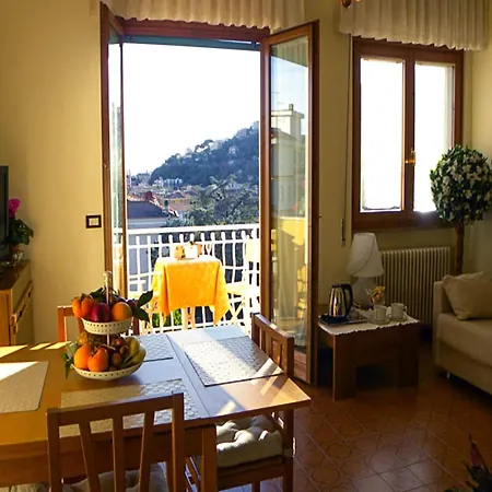 Appartamento In Pietra Ligure