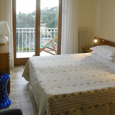 Appartamento In Pietra Ligure